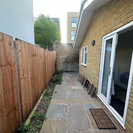 2 Bedroom House,Brownhillrd Se6 Londyn Zewnętrze zdjęcie